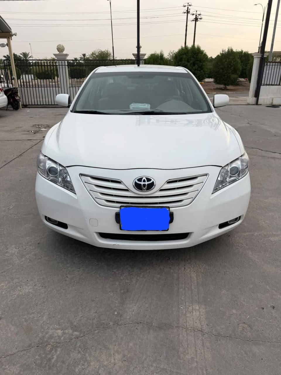 الــســلام عــلــيكم
للـبيع كـْامري GLX
موديل 2008
وارد خليجي
رقم بغداد الماني
محركـ 4 سلنـدر 2400
السياره بيه صبغ مكانين الجاملغ الامامي الايمن 
ونص من البنيد بدون دواخل والسونار موجود بالصور
المواصفات
_ تحكم ستيرن _ مثبت سرعه _ حساسات خلفيه _ كامره 
سلايت _ كشن كهرباء _ تبريد قطعتين _ صاج ملكي _ شاشه ايباد _ كامره خلفيه _
كير / محرك / صدر / تخم تاير جديد / تخم ويل كب /كهربائيات / باتري / كله جديد
السعر 109 وبيها مجال 
هـ  ***********
المكان الانبار _الخالديه 
(اعتذر عن الاقساط والوعده والمراوس)
