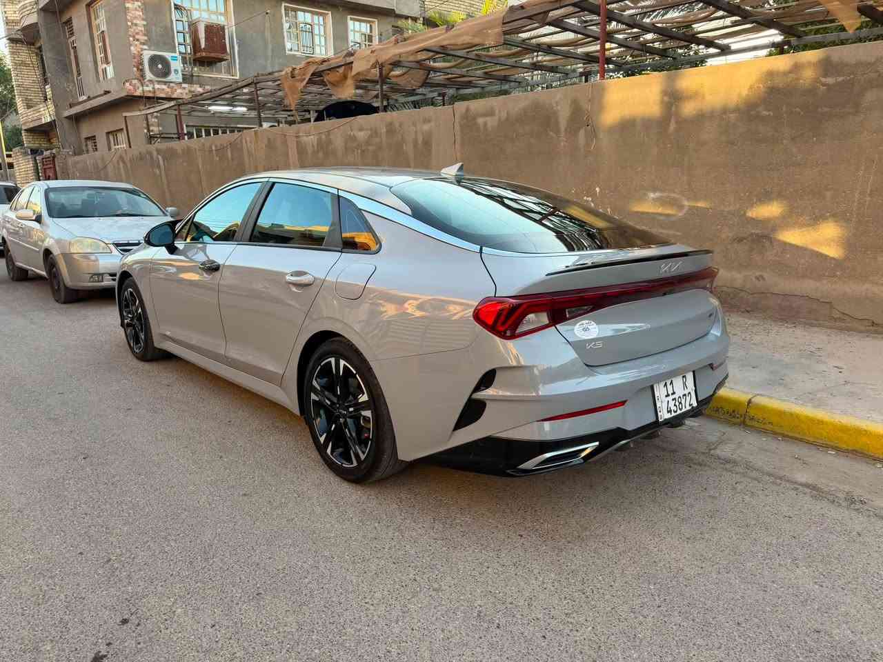 🔥 للبيع كيا K5 GT-Line
موديل ((2024))  🔥

📍 رقم بغداد 
📍 الممشى:24 فقط
📍 لون أسمنتي مميز

المواصفات: 
✅ تشغيل عن بعد 
✅ دخول ذكي وترحيب 
✅ تنبيه اصطدام أمامي 
✅ تنبيه مغادرة المسار 
✅ كاميرا خلفية 
✅ شاحن وايرلس 
✅ منافذ USB 
✅ مانع انزلاق 
✅ مقاعد جلد  
✅ جام أوتو 
✅ نظام مراقبة ضغط الإطارات (TPMS) 
✅ شاشة تدعم Apple CarPlay و Android Auto 
✅ مصابيح LED 
✅ 5 وضعيات قيادة: SPORT / CUSTOM SNOW / SMART / NORMAL

🔹 السيارة نضيفه جداً 
صوره السونار بالمنشور 
لا ايرباك لا شاصي لا لغد 
بغداد الدوره 
السعر 198 وبيها مجال قليل 

اخوان لا متوزاي ولا مستعجل عل بيع 
ان عجبتك حياك الله ما عجبتك السوك مليان 
***********
