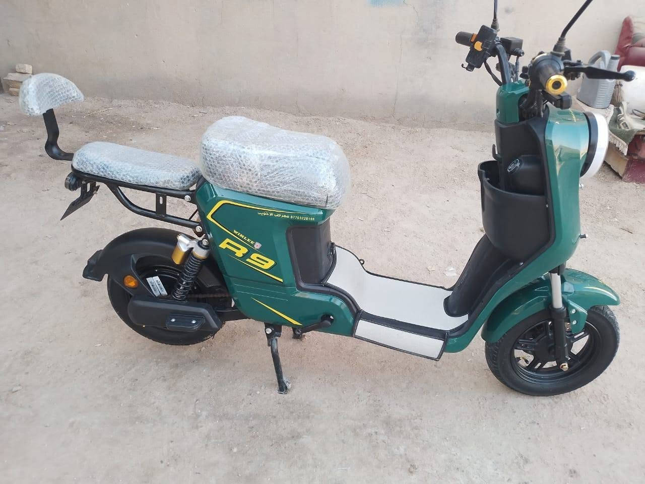 سلام عليكم دراجه شحن R9 للبيع مديل 25 السعر 350 وبيها مجال العنوان البصره الهارثه للإتصال ***********
