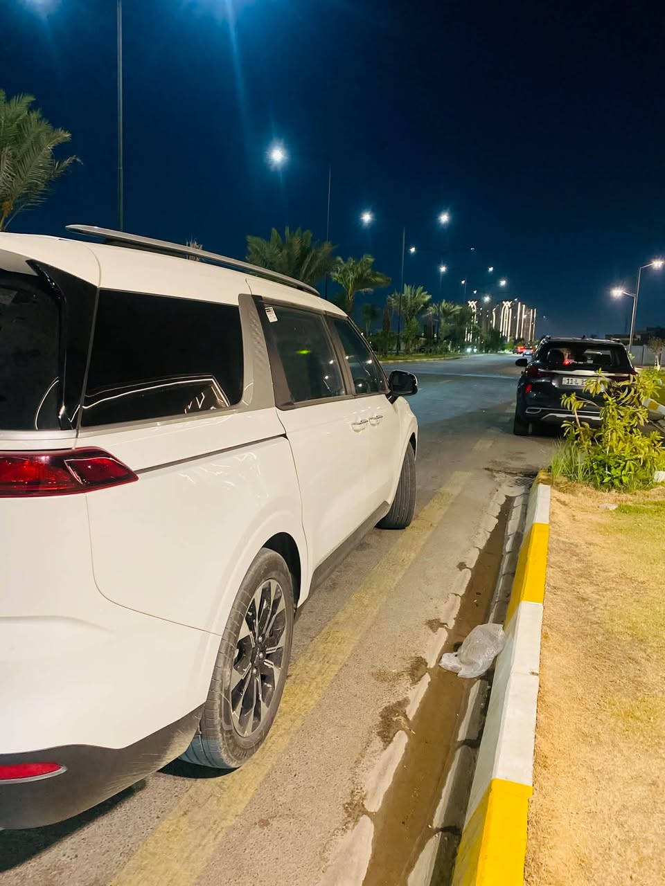 فول 1/1 عدا الفتحة
ماشيه 31 الف كيلو 
V6 3500
7 راكب 3 قطع تبريد مركزي
- بصمة
- ابواب بصمة كهرباء
- لد امامي خلفي
- مانع انزلاق
- تنبيه خروج عن المسار
منافذ شحن متعددة
- تدفئة كشنات
- استيرن تدفئة- ⁠
ابواب بصمة كهرباء
- لد امامي خلفي
- مانع انزلاق
- تنبيه خروج عن المسار
- منافذ شحن متعددة
- تدفئة كشنات
- استيرن تدفئة
- سايد بريك كهرباء
- اوتو هولد
- تحكم وضعيات قيادة عدد 4
- تحكم تبريد خلفي
- شحن لاسلكي
- شاشه تبريد
- كشنات جلد داخل لونين مميز
- رادار امامي خلفي وجانبي مع نقاط عمياء
تحكم وضعيات قيادة عدد 4
- تحكم تبريد خلفي
- شحن لاسلكي
- شاشه تبريد
- كشنات جلد داخل لونين مميز
- رادار امامي خلفي وجانبي مع نقاط عمياء
- فول حساسات 360
- اشاير مري
- وكامره خلفية
- فول تحكم ستيرن
- فول قيادة ذاتية
- ⁠الير باك راجع سستم 
- ⁠السعر 280 ورقه او بيه مجال جداً قليل  ملاحظة الرقم مميز او هم التسجيل جديد السياره 
-المكان بغداد حي الجهاد 
على الرقم فقد متواجد او على الوتساب ***********
***********

