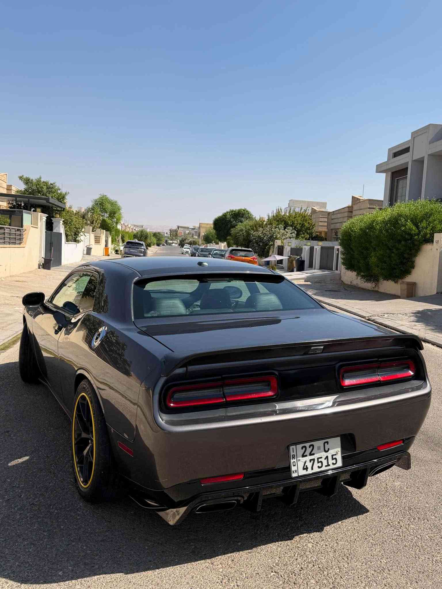 السياره كلين صار بيه باب السايق نصه صبغ فقط 
مواصفات جي تي 
كشن حضن
كشن كهرباء
شاشه وسط
سقف روز رايز
سياره معدله بلكامل 
كشن جلد مطعم اصفر 
ويل وتاير حجم 20
ماشيه 120
كير مكينه اكسل بيهم تراي للسعوديه
رقم اربيل 
مكان اربيل 
هزره ورقم جديد
السعر 133
*********** أربيل, العراق
