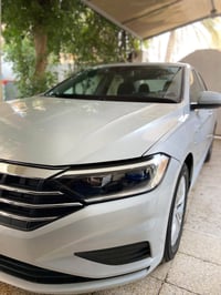 جيتا 2019 كير عادي   محرك 1.4T  ضرر بنيد وجاملغ بدون دواخل دعامية رادي...