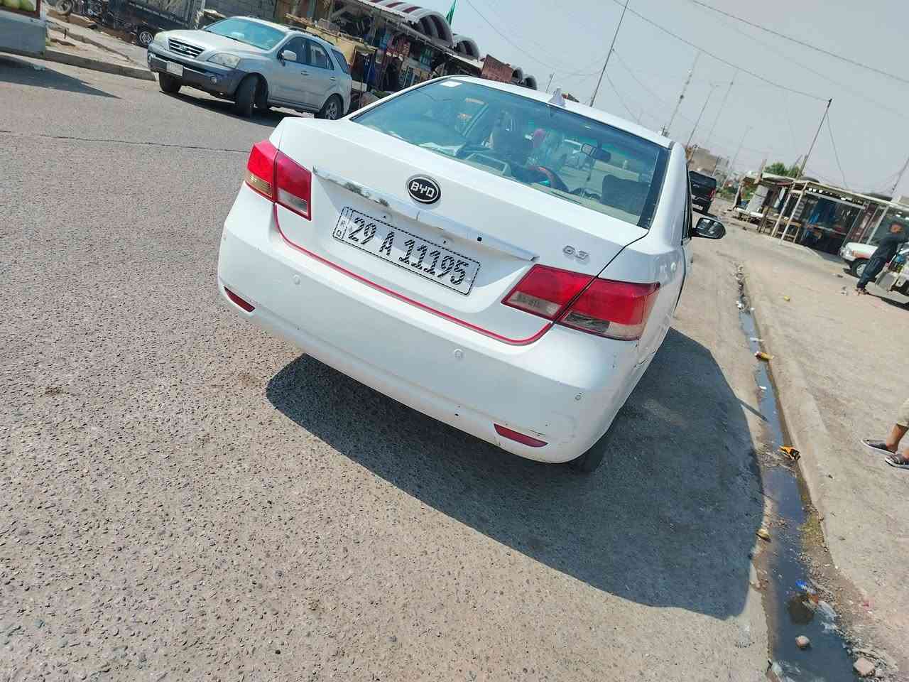 سلام عليكم  سياره بي واي دي موديل 13 رقم واسط نكليزي  السعر 45وبيهه مجال الستفسار عله هاذه رقم ***********
