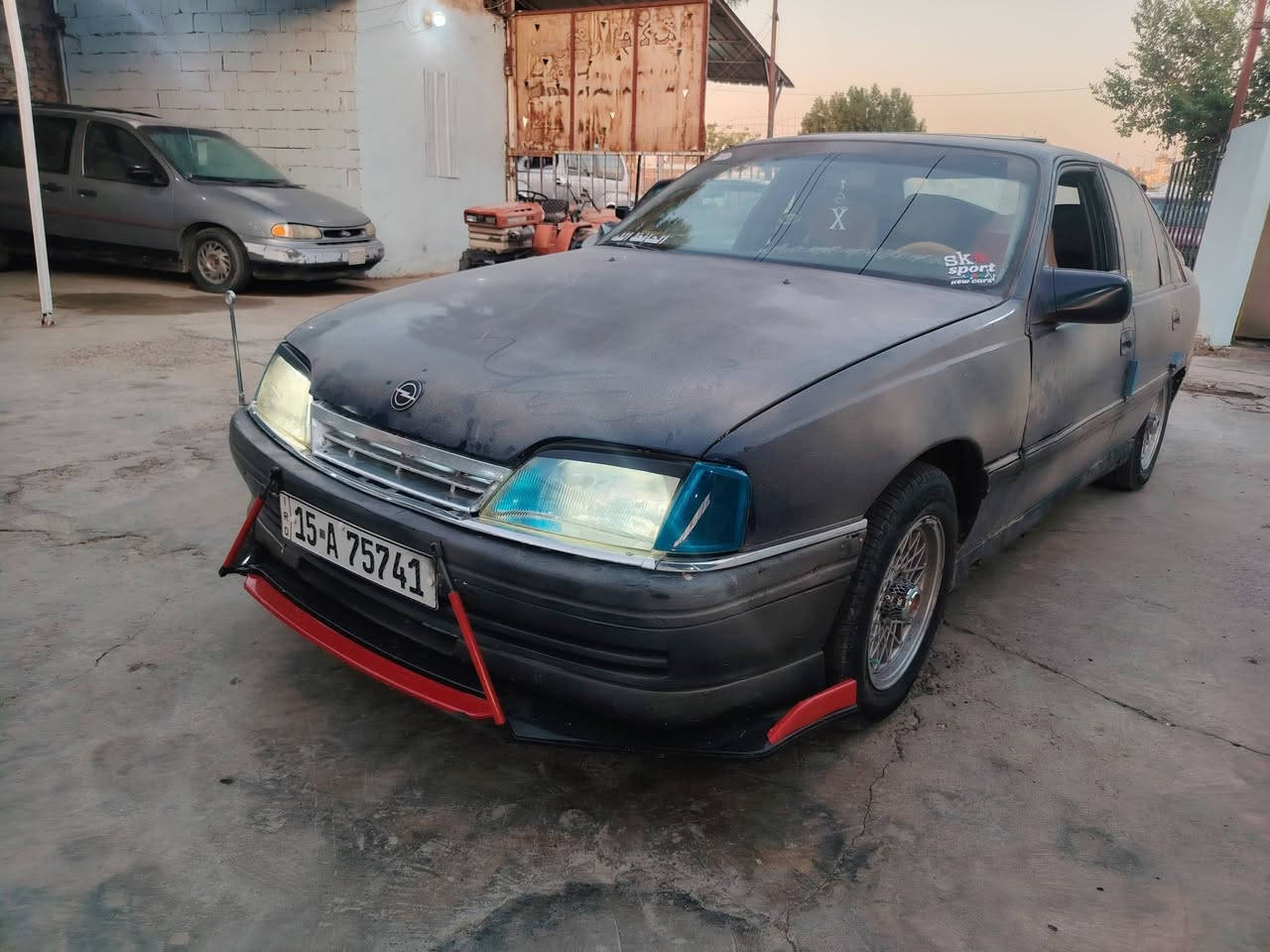 يالله سلام عليكم اوبل موديل 93 سياره تخيل ضو زنون هوران اصلي محرك 2000 كير عادي سياره ماله جنيه متعوب عليه رقم جديد سنويه 29 سعره 30 بيه مجال مكان هيت حي البكر رقم ***********
