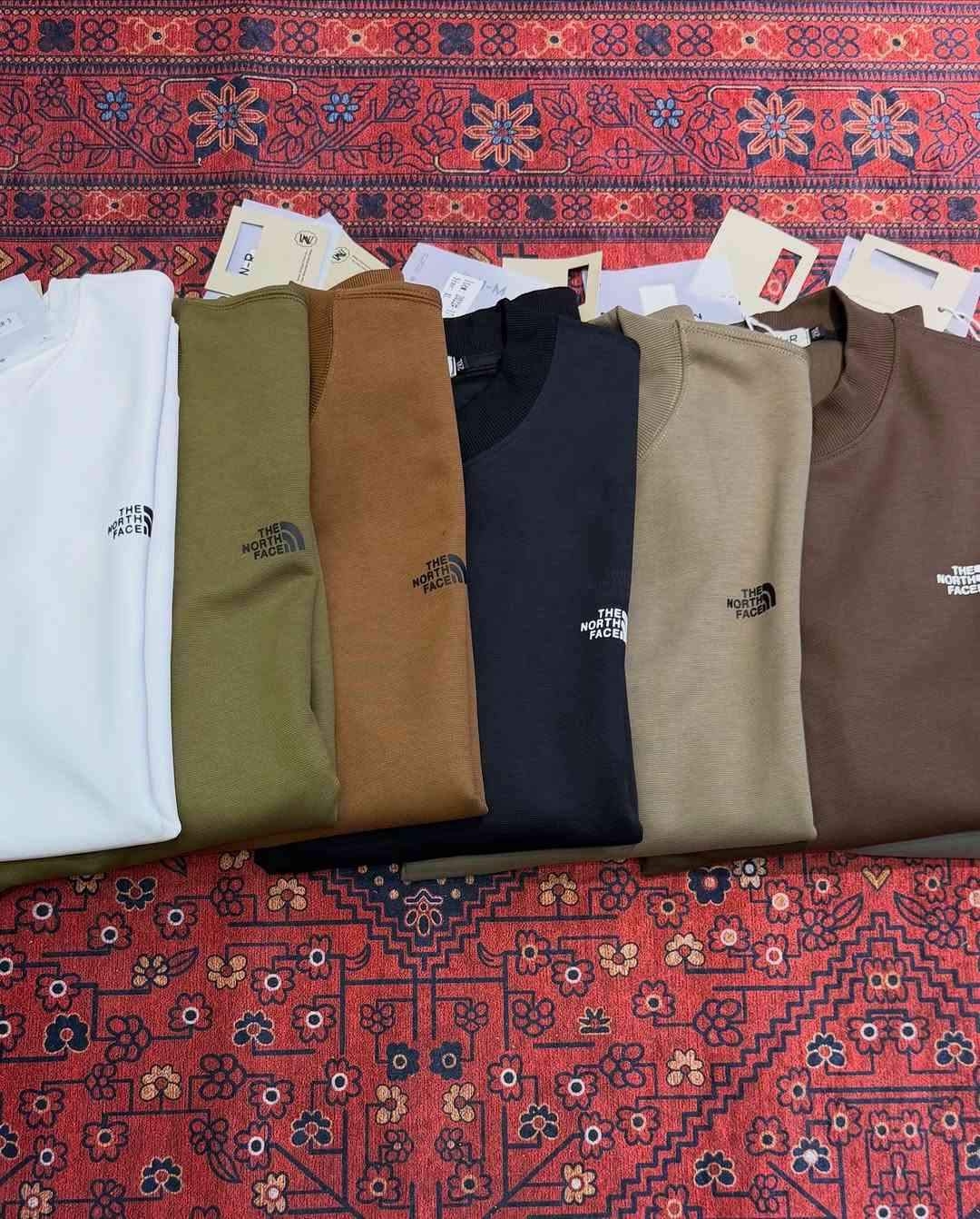 مقاسات S-4XL • ضمان ١٠٠٪ • توصيل لكل المحافظات