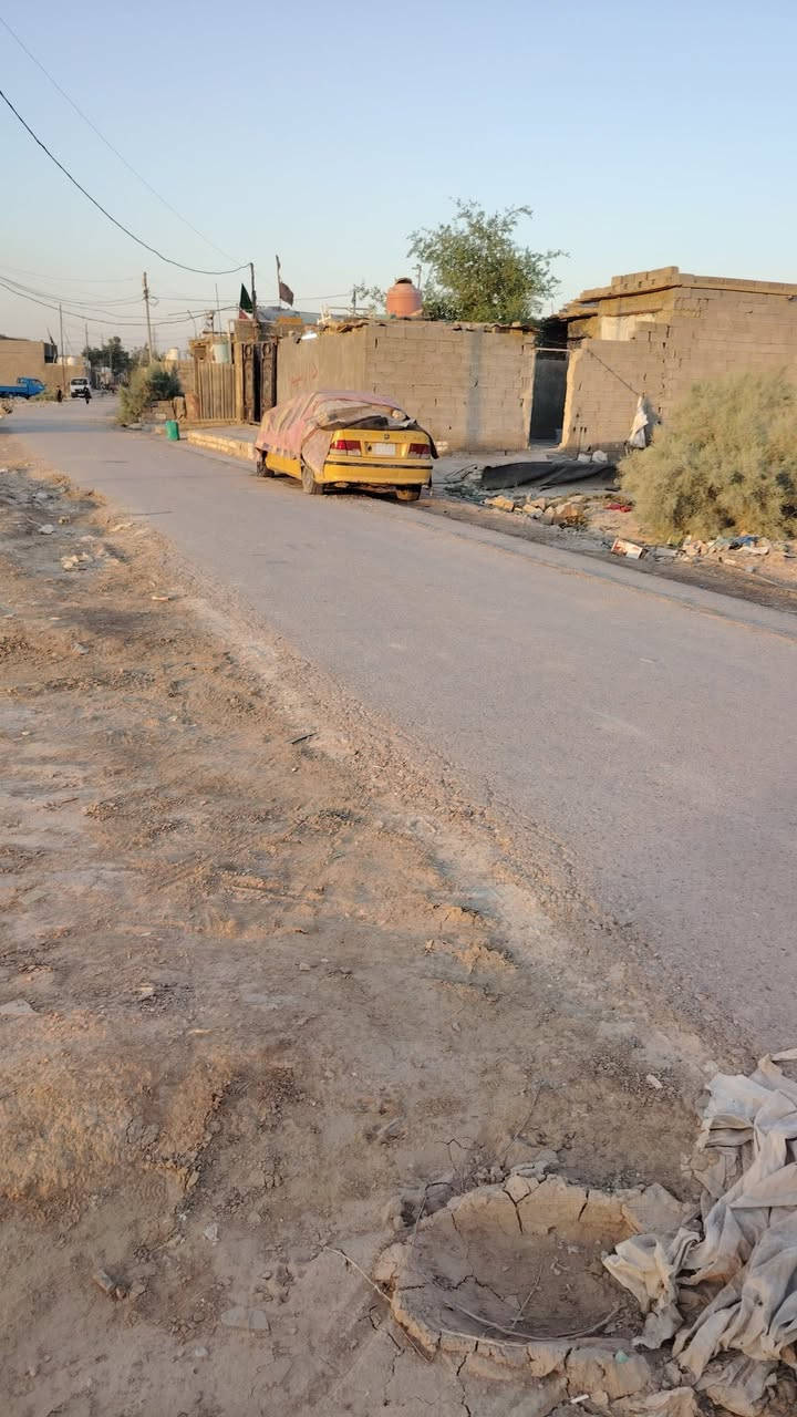 قطعه للبيع مساحه 230 قرب سيطره النهروان شارع التارتار مايو كهرباء وتبليط الاستفسار على هذا الرقم بيع مستعجل  ***********
