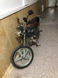 موديل ٢١ • يعوزها ترتيبات • محرك فول