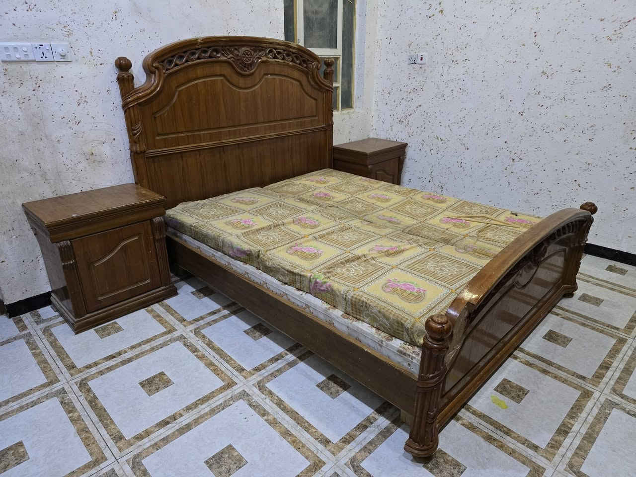 غرفه نجاره • ثقيله • تحتاج تضبيط