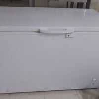 فريزر صندوقي • شبه جديد • استعمال أسبوع