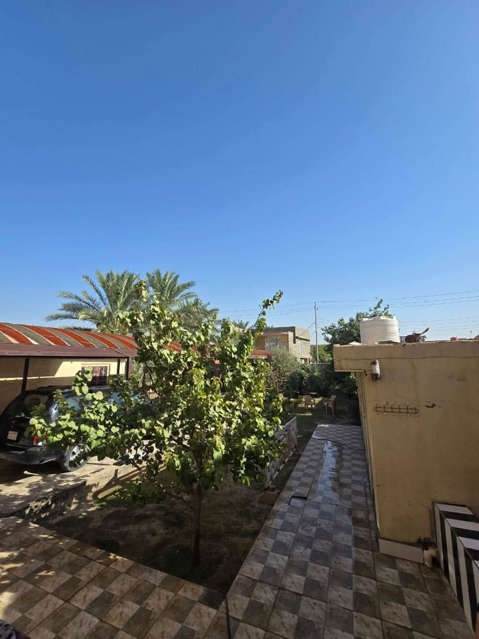 🏠 بيت للبيع في بابل في الدبلة
📍 العنوان: نزلة الجسر، قرب المسجد القديم، قرب بيت حميد العويدي

📐 مساحة البيت: 900 متر بناء حديث درجه اولى

🏗️ البناء طابقين:
• الطابق الأول: غرفتين
• الطابق الثاني: غرفة واحدة

📞 للاستفسار عن السعر والتفاصيل والتواصل، مراسلة الصفحة أو الاتصال.***********
