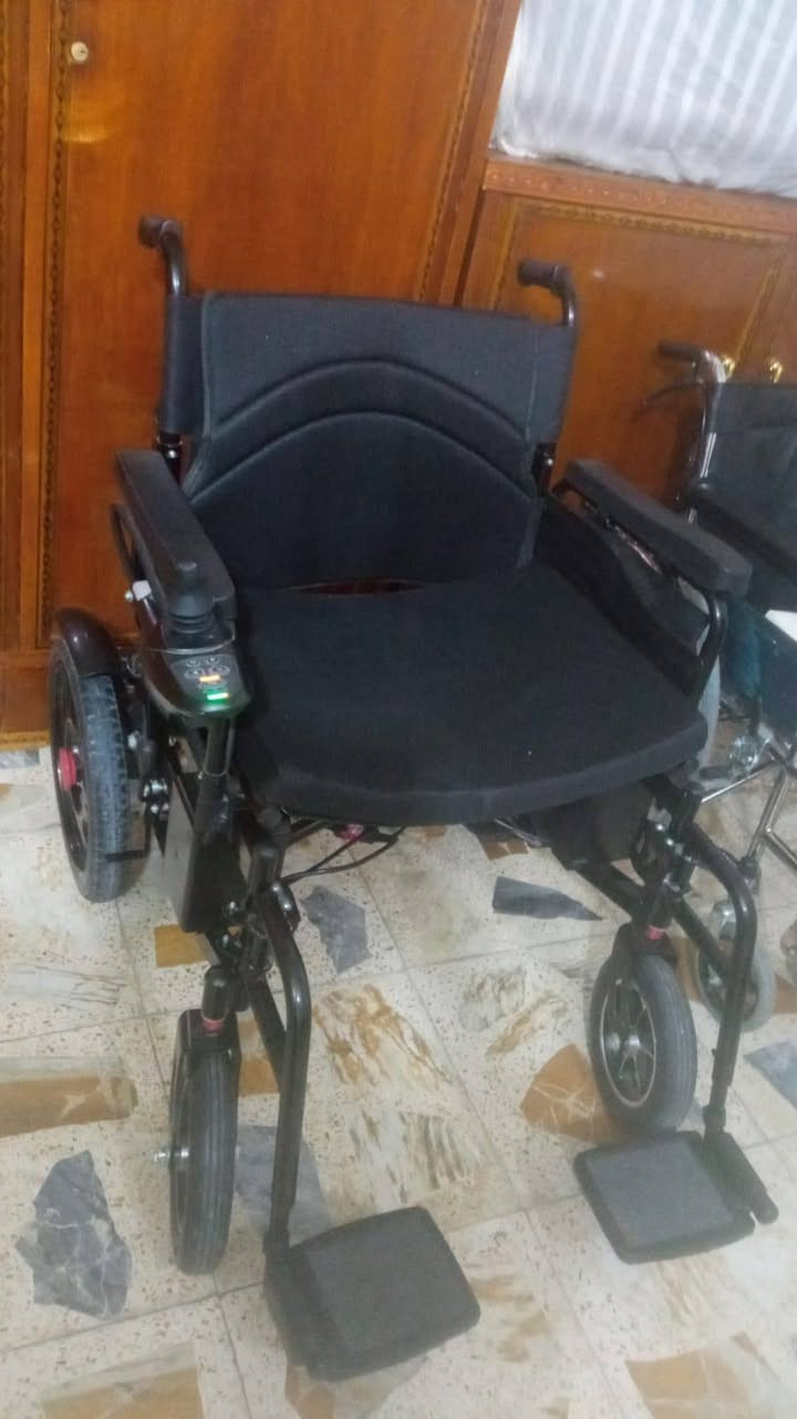 عربانات للبيع وحده وشحن وحده عادي 
اثنين ب 500 يريد راسلني واساب ع رقم 
***********
