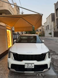 سورنتو 2024 اربعه سلندر ماشيه 82الف كشنات كهرباء قبق جنطه كهرباء هند ب...