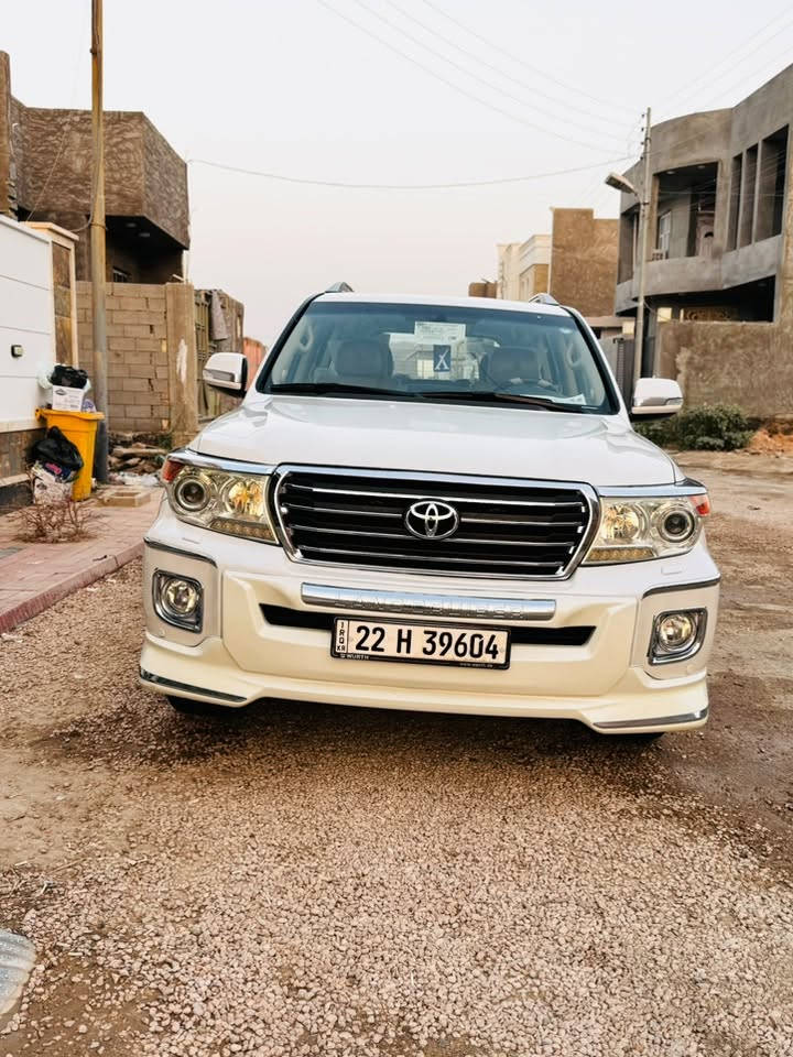 للبيع
 تويوتا لاندكروزر 2013 
محرك 8سلندر vxr 
للاستفسار ***********
