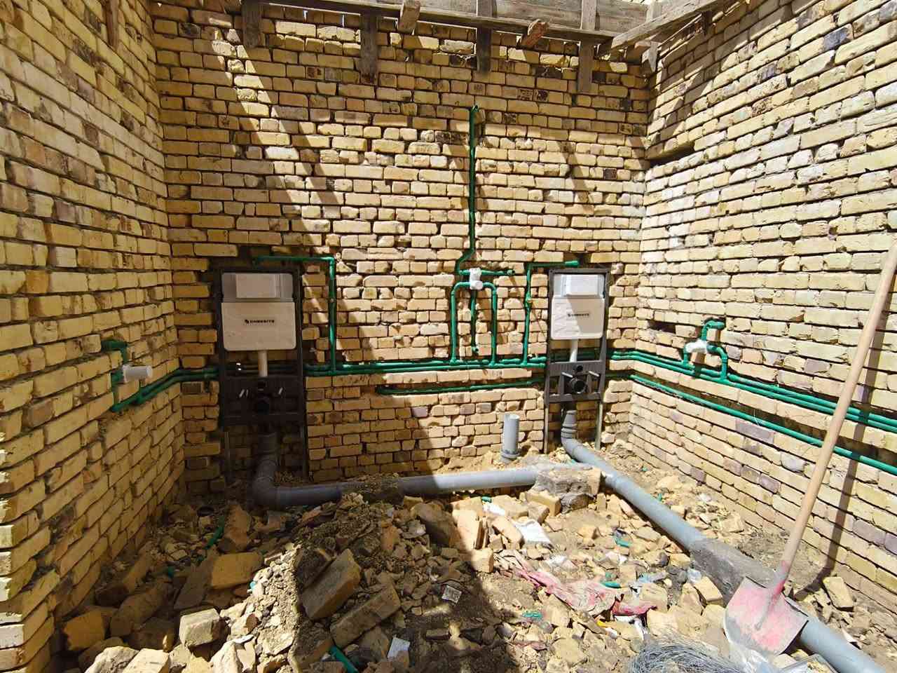 السلام عليكم سباك صحيات عام تاسيس ماي ومجاري
كادر متكامل عمل حسب المواصفات الهندسيه 
تاسيس بيوت بجميع الانضمه الكلاسك والحديثه
ربط منضومات 
تاسيس محطات 
تاسيس شلالات 
  هاتف +واتساب 
‏‪***********‬‏
