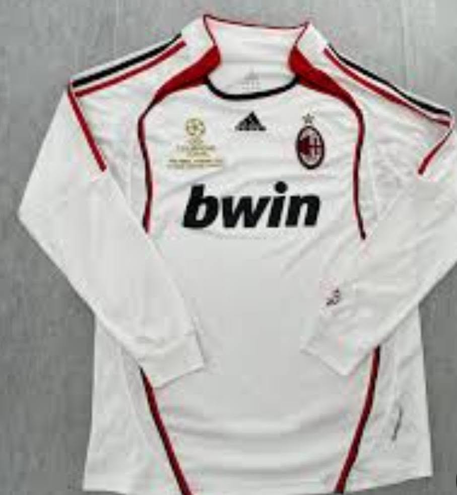 ردن كلاسيك مفرد فقط اعلى خامه ب سوك استيراد خاص
القياسات M. L.Xl. XXl
سعر قطعه ب 12 الف 
توصيل 3 الاف ل جميع المحافظات 
واتس ***********
