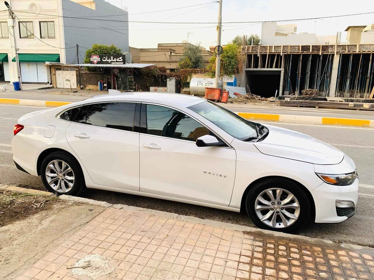السلام عليكم ماليبوLT بصمه  تبريد قطعتين تحكم استيرن تدفئه بلكشنات سايد ابريك كهربائي شاشه تدعم كار بلي موديل 2023السياره كلش نظيفه وصورة الحادث مالها موجوده حادثها مو قوي بس بيها صفحه كامله كلير مال أمريكا وحاليا جاي يكشر السياره رقم اربيل واني مقيم بااربيل للاستفسار *********** السياره بدون تبديل وبدون فتح اي قطعه عدا البنيد مالها نفسه مصلح وراجع السياره ماشيه 65ميل السعر 115وبيها مجال
