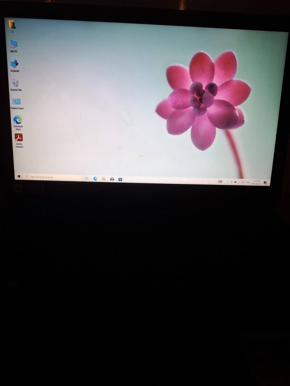 لابتوب ايسر مواصفات بالصورة بطاريه جيدة جدا سعر 85 مكاني حي الاعلام ***********

نص مكتوب في الصور:
- About Your PC is being monitored and protected. See details in Windows Security Device specifications Device name DESKTOP-AURI03C Processor Intel(R) Pentium(R) CPU N4200 @ 1.10GHz 1.10 GHz Installed RAM 8.00 GB (7.83 GB usable) Device ID 8759A273-D316-4794-AD4F-E472847AD5B5 Product ID 00325-96091-73289-AAOEM System type 64-bit operating system, x64-based processor Pen and touch No pen or touch input is available for this display Copy Rename this PC Windows specifications Edition Windows 10 Home Version 22H2 Installed on 10/4/2026 OS build 19045.2965 Experience Windows Feature Experience Pack 1000.19041.1000.0 Copy