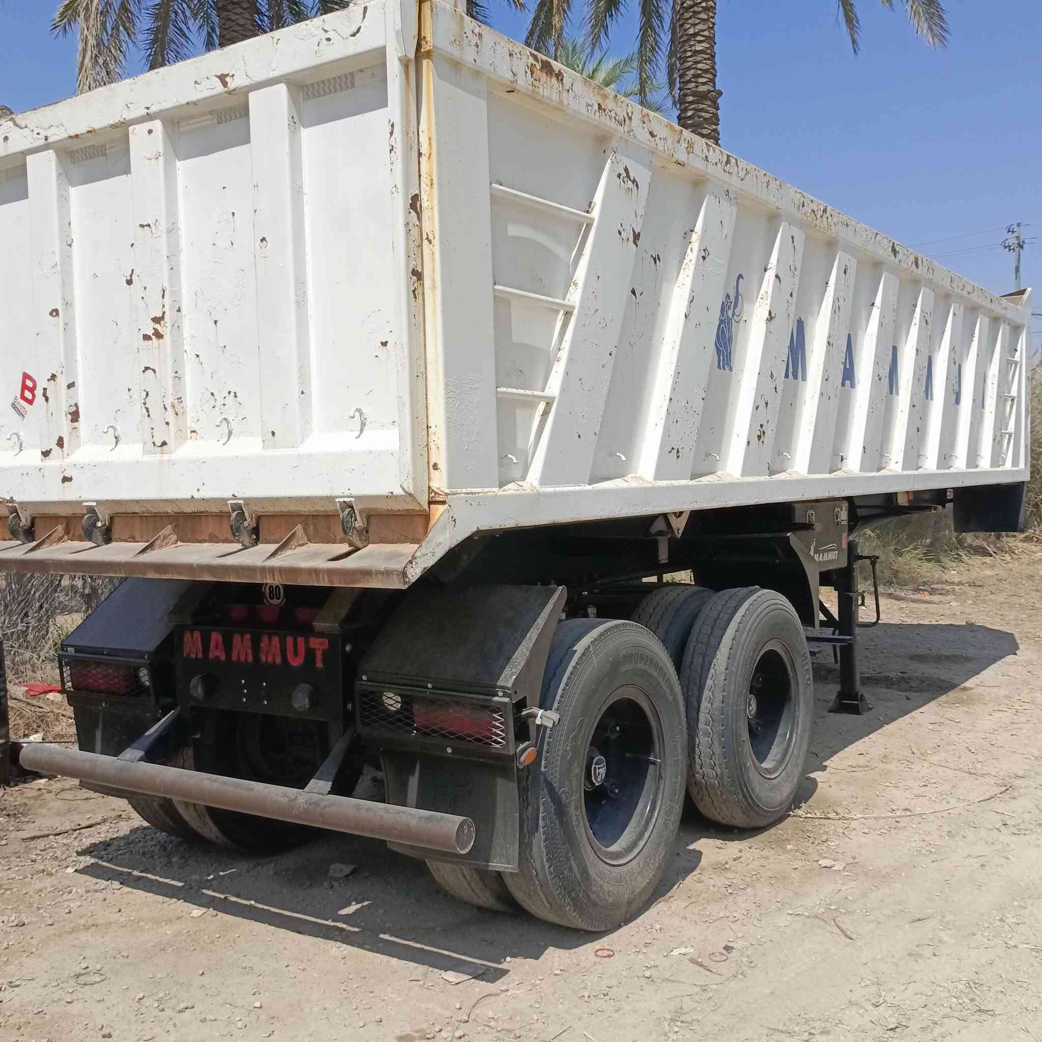 السلام عليكم عربانة ماموت يرانية الفين 14جهز للعمل هذ رقم الهاتف ***********
