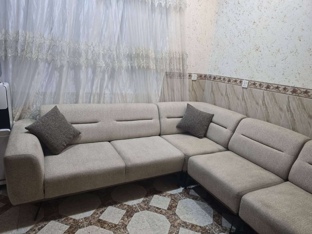 السلام عليكم ديوان للبيع اربيل بحركه استفسار عل واتساب***********
