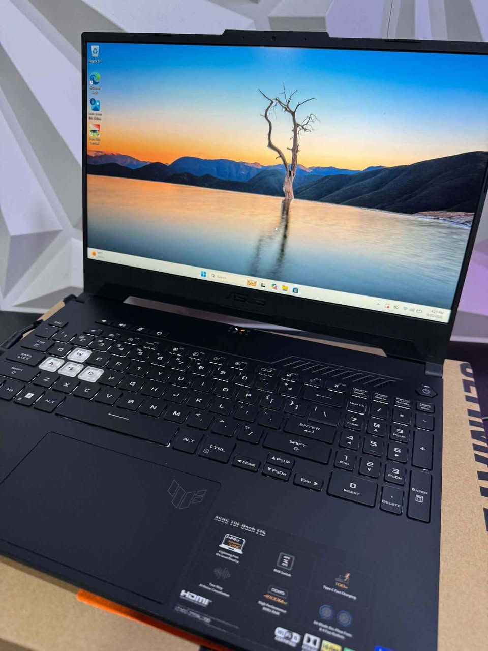 1》GPU●  RTX 3070 8gb 
2》CPU● i7 12650H
3》RAM●  16gb ddr5 2x8
4》Hard●  nvme 512gb 
5》screen●  15.6 inch fhd 144hz كويسينجاك, أربيل
