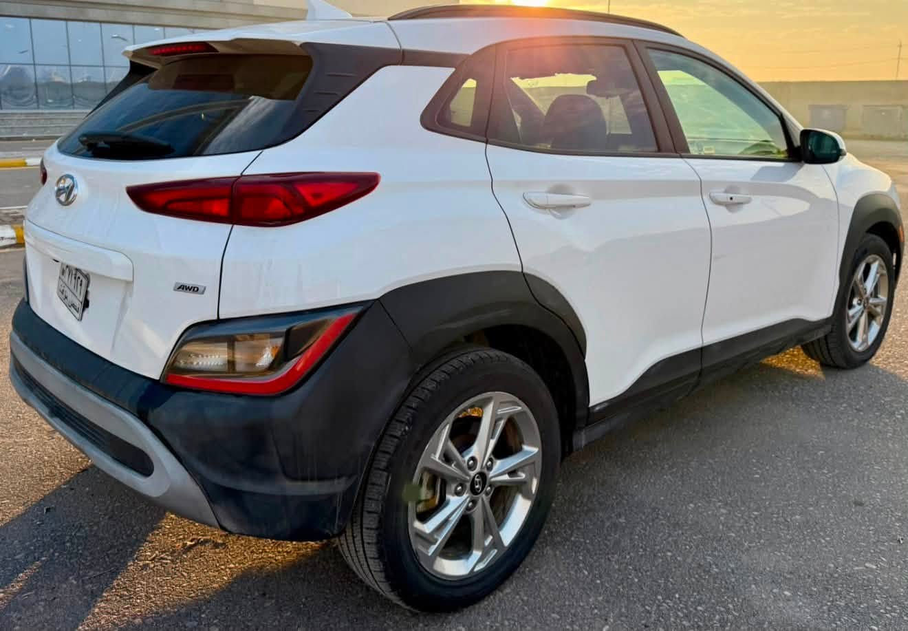 هونداي كونا 2023 - محرك 2000 - دوش
رباعي 4WD ابيض اللون 
ضرر بنيد تصليح بدون ايرباك 
وارد امريكي - شراء مزاد 
بصمة
رادار
حساسات
كاميرات امامي وخلفي
كامرات تسجيل طريق امامي و خلفي
تحديد المسار
تثبيت السرعة 
تبريد جيد جدا ✅
ويل كب
لايت لد 
برجتكرات 
المحرك ممتاز - زيت اصلي وكالة 
ويل - جك 
سيارة جدا نظيفة و قوية و اقتصادية 

السعر 145 $ 
للتواصل
***********
