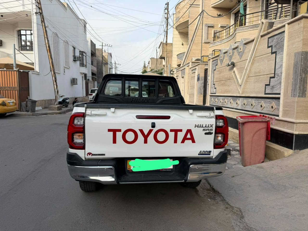 هايلوكس • مكينة ٢٧٠٠ • مشي ٣١ الف