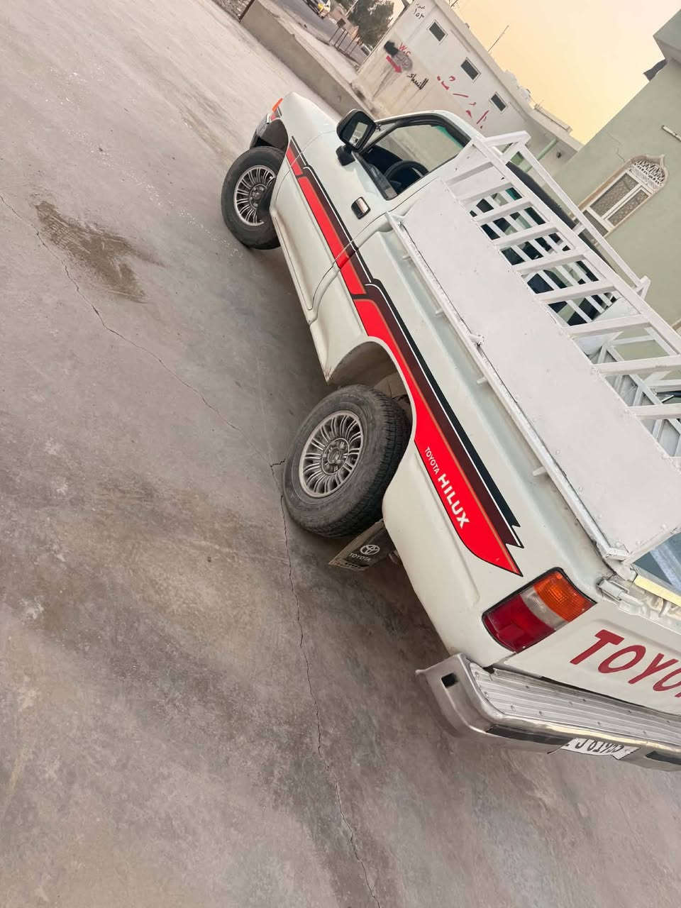 🚗 للبيع سيارة موديل 89
✅ صبغ جمالية
✅ شرط
❌ ما بيها حار بارد
📄 سنويتها لحد 2029
✅ شرعي يبيعلك
حوبون ما مسجل 
مكان برطلة 

💰 السعر 55 وبي مجال
📞 ***********
