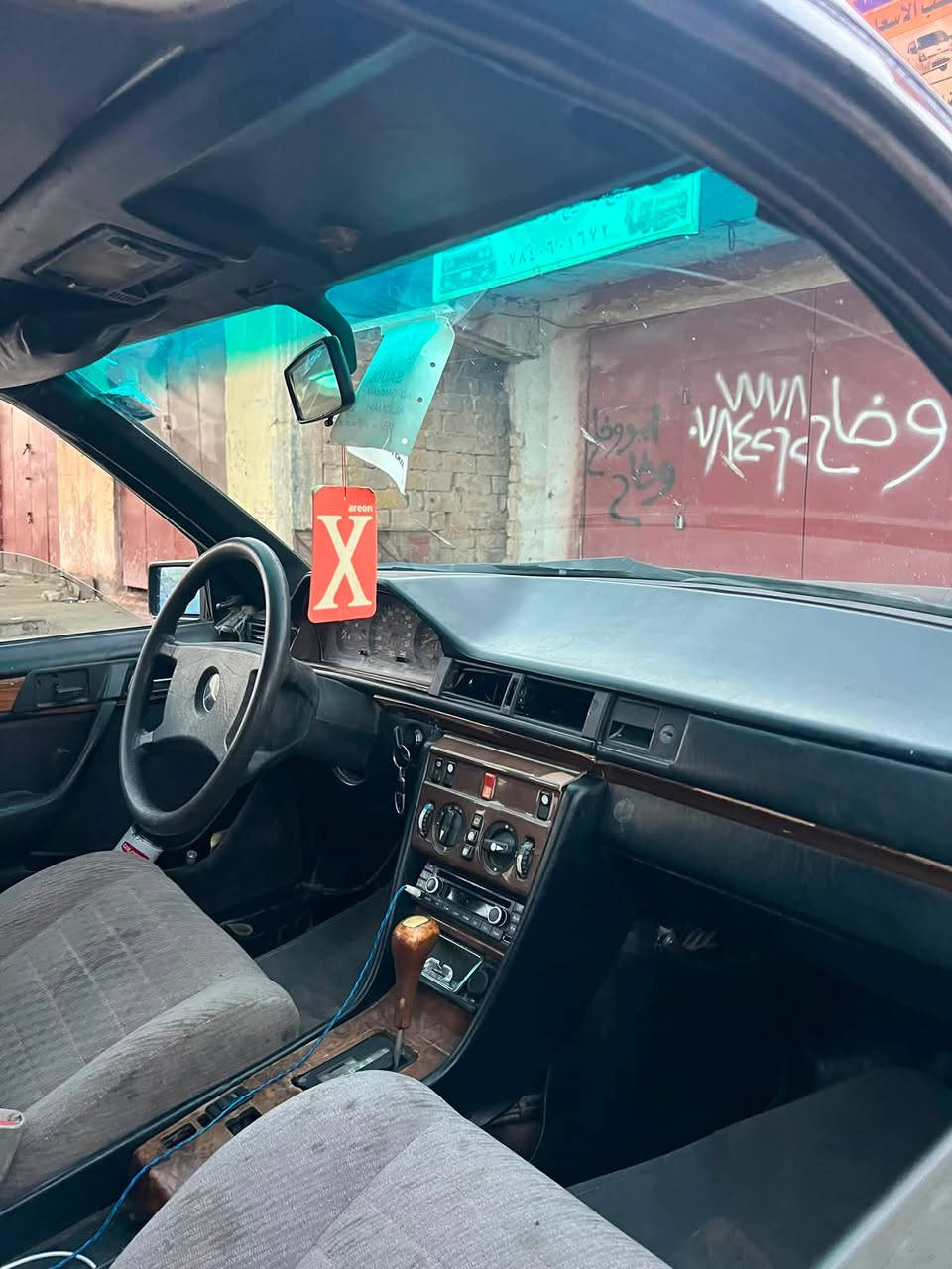 السلام عليكم 
للبيع او مراوس حسب القناعه
مارسدس رقم انبار مشروع وطني شرط التحويل

كير محرك شرط بطه✅

صدر✅

تخم تاير✅

كهربائيات ✅

مكاني بيجي
السعر35بيها مجال قليل 
رقمي ***********
