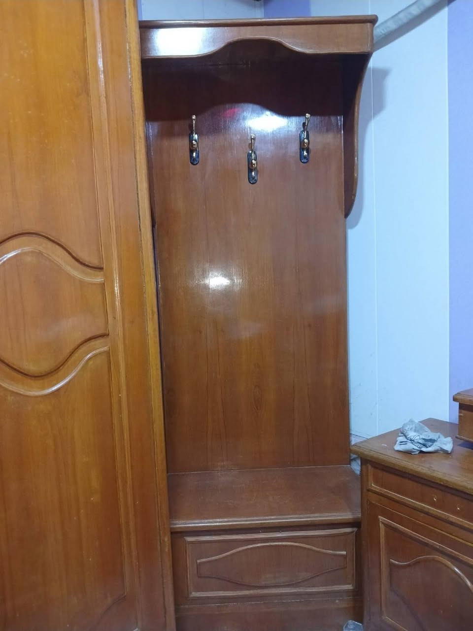 غرفه اخشاب • درجة اولى • بصره شط العرب
