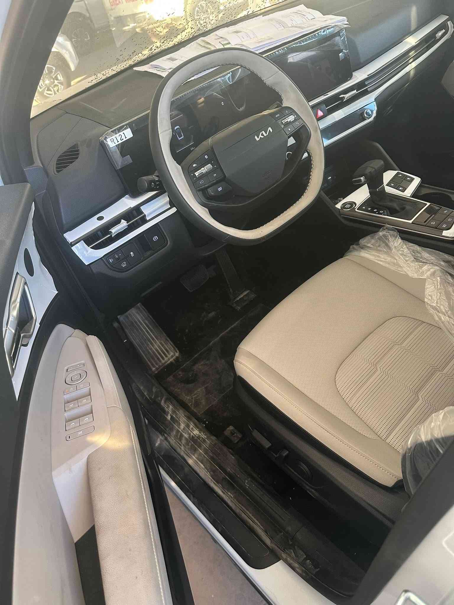 للبيع سبورتج مديل ٢٠٢٦ رقم بغداد فول مواصفات زيرو
***********
