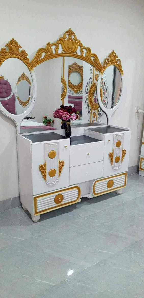 🏠 السلام عليكم زبائنه الكرام 🏠 معرض ومعمل أنمار للأثاث الجديد والمستعمل 🛏️ غرف نوم مستعمله اخوالجديد شرط النظافه 🛏️ بيع وشراء مع خدمة الشد والنقل داخل كركوك 🖥️🛏️ للأستفسار واتساب ☎️ *********** ☎️ *********** كركوك, العراق

