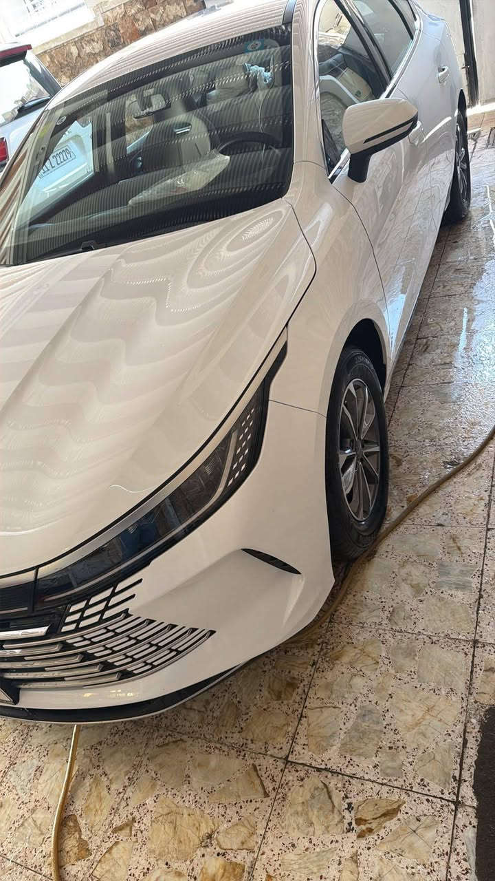 السلام عليكم بيع فقط ونقدا 
بي واي دي دسترويل بسمي شخصيا بغداد رقمتها  
توني ماخذها وحولتها ورقمتها ٢٠٢٥ ملاحضه صور اول ما اخذتها من معارض الكريعات حاليا عندي بلبيت مرقمه وجاهزه علق بتم يصلك سعر ع خاص
صفر زيرو بعدها كفاله عامه مكاني بغداد وسعر مناسب جدا شراي يتصل ويدلل ***********

‭+٩٦٤ ٧٧٦ ١٢٩ ١١٥٠‬
