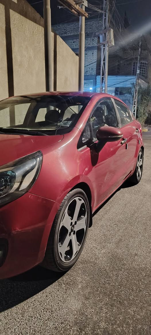 كيا ريو ٢٠١٣ محرك ١٦٠٠ خليجي حداد تبريد كله شغال  كفاله بيه شخط مال ستوته موضح بالصور بسمنه السياره رقم مشروع وطني
وهم تجي وشوف العين سعر ٨٥ وبيه مجال
رقم ***********
جمعيات حي الخليج
