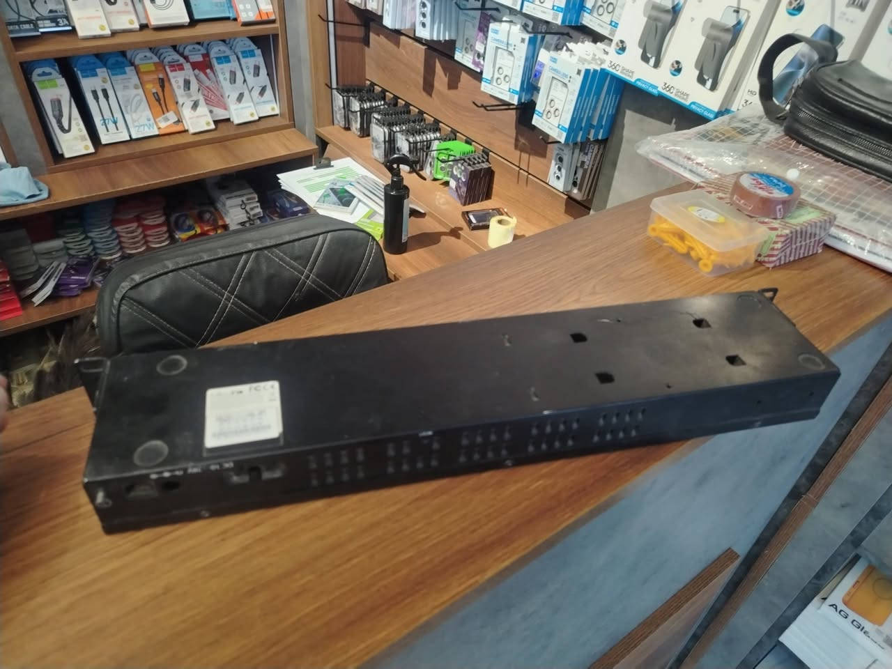 mikrotik2011ابو الشاشه
للبيع 
جهاز نظيف كلش اخو حديد 
السعر 80الف وبي مجال 
الاستفسار 
***********
