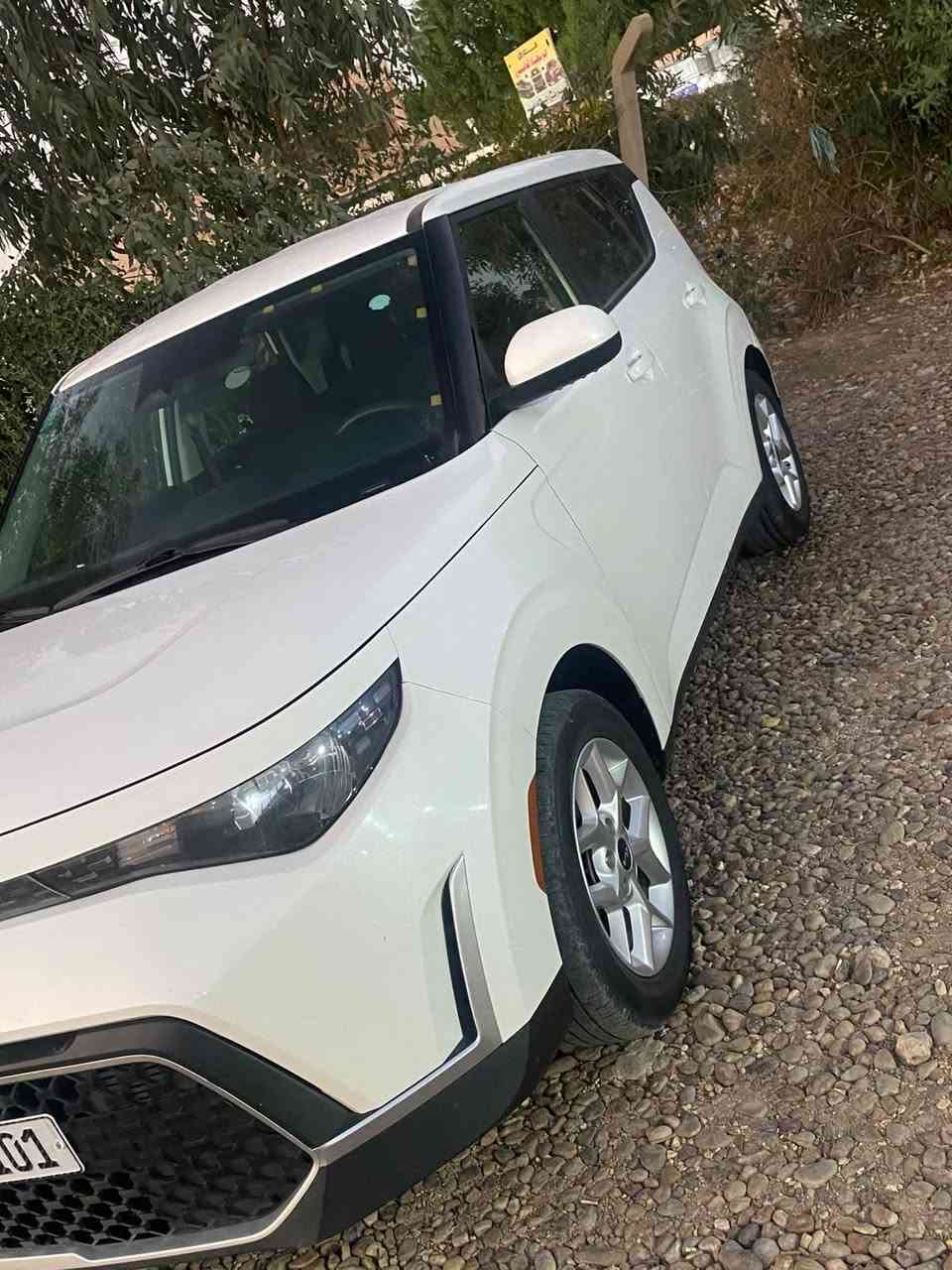 السلام عليكم صول موديل 23رقم بغداد ماشيه 132سياره بيه كلير صفحه مامفتوح اي شي بيه محرك 2000صور امريكا بلمنشور سعر 135وبيه مجال مكاني بابل محاويل ***********متواجد بي مجال
