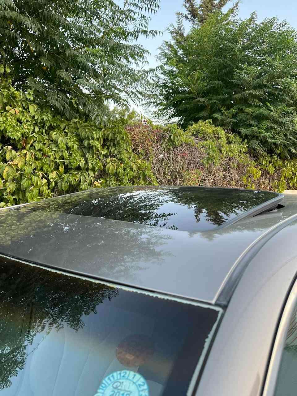Toyota camry 2011 
تويوتا كامري خليجي ٢٠١١
مواسه فات فول
سلايت
په رده 
كوشن كاره با
دوو سويجي بيلادي ماوه
سبيري دا نه به زيوه
١٣٠ هه زار وويشتوه به شه رتي كومبيته ر
له شه ريكه وه يه ك ده ست بوه
گيرو مه كينه ي به شه رت نه كراوه ته وه
بي بوياخه بي بارجه كورانه هه موو كياني به شه رت
به ناوي خومه وه يه
شوين سليماني
***********
