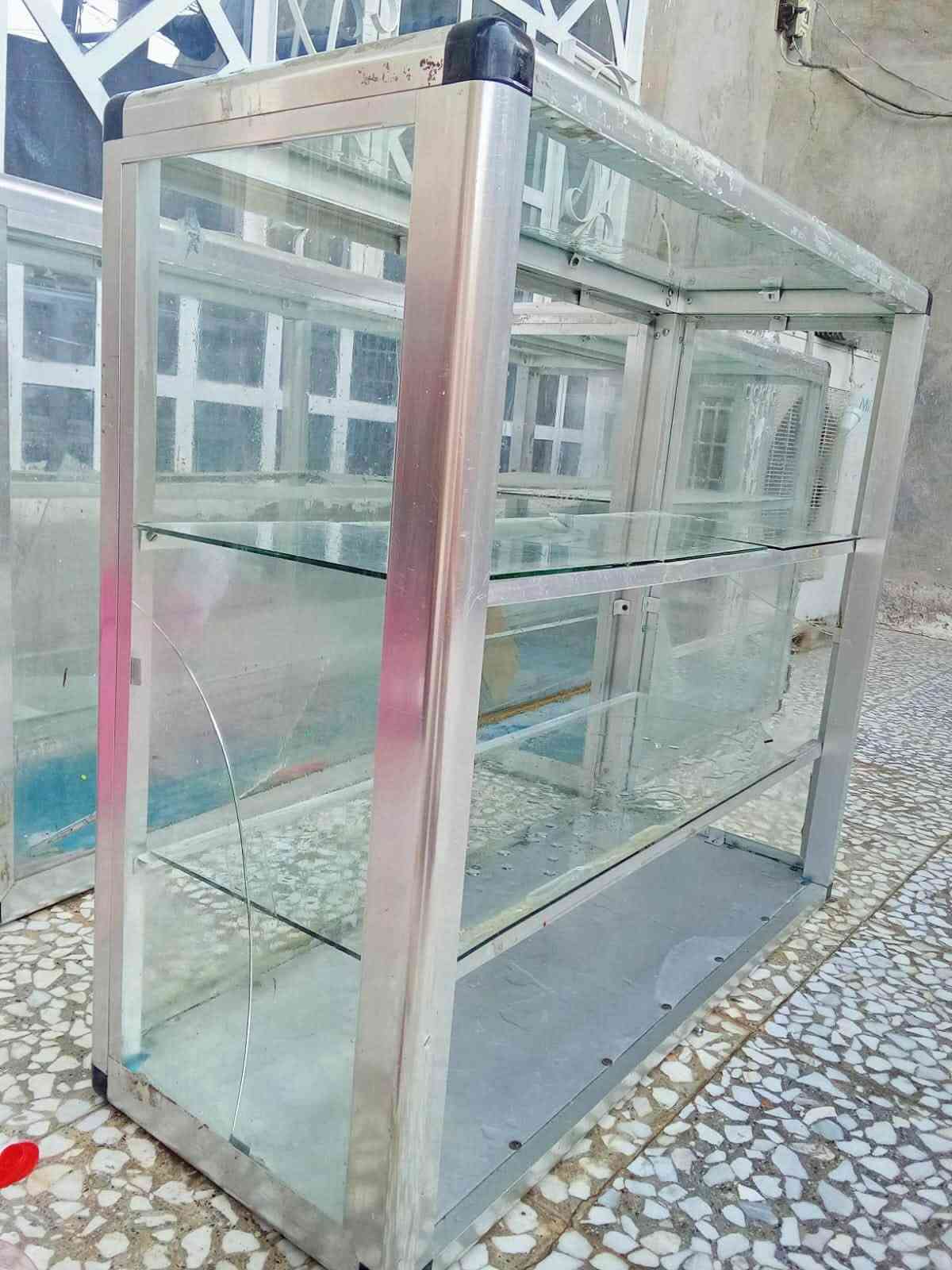 سلام عليكم
ميوزه 3 
1 ارتفاع 90 وطول مترتين 
2 عرض متر وارتفاع 90
3عرض متر وارتفاع 90
للستفسار ***********
مكان نجف
