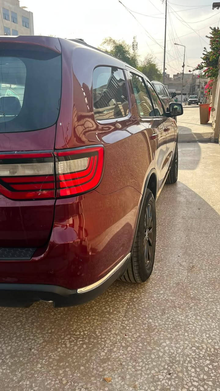 السلام عليكم 
للبيع او مراوس
دورنكو موديل ٢٠١٨ وارد امريكي لون ماروني المرغوب SXT  ٧ راكب ٣ قطع تبريد تثبيت سرعة اوتو ستارت حادثها خلفي اربع قطع صبغ بدون بجم او شواصي او لغود كلهن سليمات فقط ايرباك البردة طاك السيارة بيها ادامة فيت بمب وعبوة جديدة وفلاتر اصلي الصدر التبريد الكير المحرك كله جاهز بأسمي صارلها سنتين عندي سيارة جاهزة مابيها اي نقص 
مكاني بغداد الغدير السعر ٢١٥
***********

