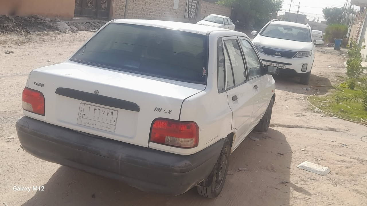 السلام عليكم  عندي سايبه للبيع مديل 15 جاهزه سياره تبريد حداديه سنتر لوك بيها سويجين مالكه نجف بيها جاملغ وبنيد تعديل مكان سياره نجف سعر 35 سياره نضيفه ميحتاج ذب عليها  لتواصل *********** بي بس واتساب

نص مكتوب في الصور:
- Galaxy M12
