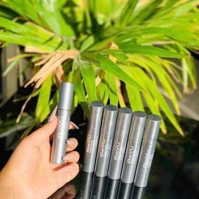 😍مسكارا بيو😍
 
بَـßÃŠـس لعيونكم🙈♥️
مسكارة بيو BEYU  
  مسكارة بيو - غنية عن التعريف 
 تخليج تستغنين عن شي أسمه رموش صناعية 😉
 🌟واحلى شي سوادها فا||حم فاااحم 
مسكاره التكثيف الاصلية
🌟 مسكارة غنية بالألياف والشعيرات تجعل الرموش أكثر كثافةً وطولاً 
 🌟ذات ريشة نفاثة وعريضة 
🌟تتميز باللون الاسود الداكن 
🌟مناسبة للاستعمال اليومي

مسكارا بيو الرصاصي 
 تنطي طول وكثافة تخليج تستغنين عن الرموش الاصطناعية😉 ومادتها أبداااا متيبس الشعراية وتخليها طرية وابد متسيح يعني الي تشتريها متندم أبدا ولاتبدلها بأي ماسكارا ثانية 👍
#الأصلي 
🎀يوجد خدمة توصيل لجميع محافضات العراق 🎀

نص مكتوب في الصور:
- مسكارة BEYU
- مسكارة بيوووو....... الاصلية
- تخليج تستغنين عن شي اسمه رموش صناعية 😉✨
- واحلى شي سوادها فاخم ومادتها أبد ما تييبس الشعراية وتخليها طرية
- 😘😘😘 تكثيف وتطويل الرموش #تجنننن
- Made in Germany BeYu PASSION FOR MAKE UP
- مسكارة بيو الاصلية سعر القطعة 8 الاف
- Ibraheem Alraziqi
- الرازيقي
- ابراهيم