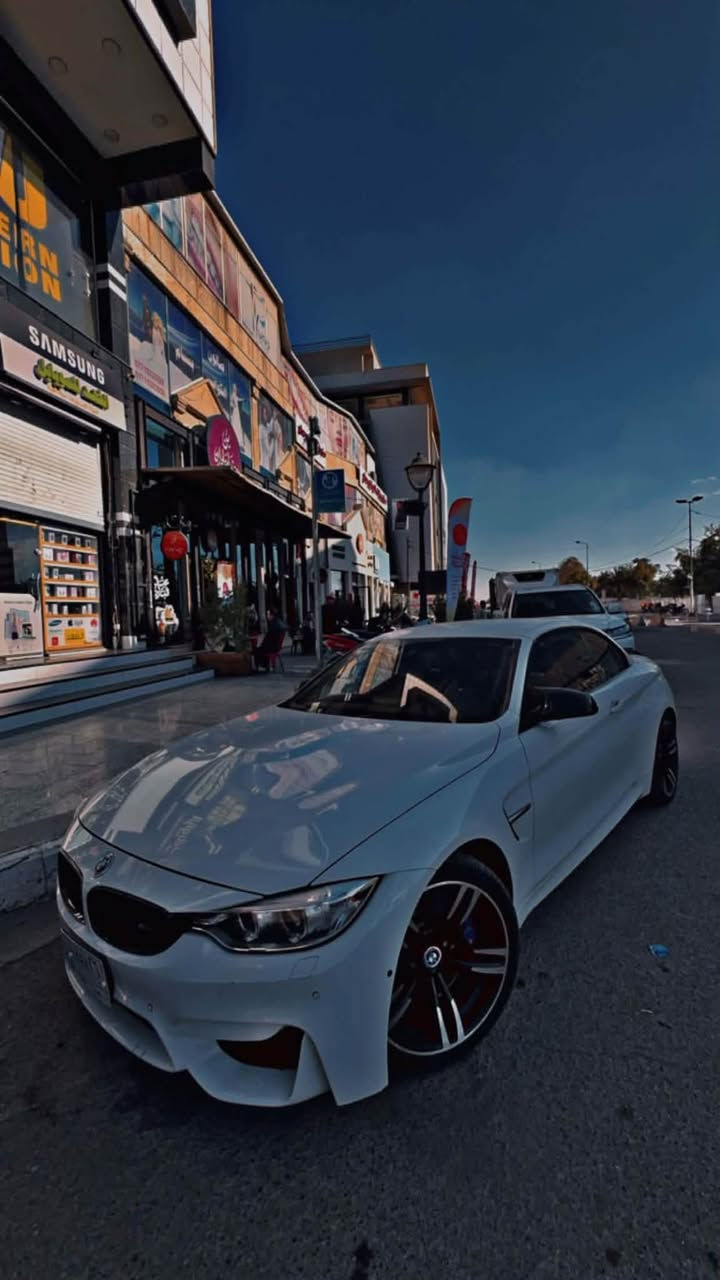 Bmw m4 f83 2015
رجاءا ما تعرف شنو m4 لا تعلق . 

السياره جاهزة بدون نقص 

ماشية ٧١ الف كيلو السياره بدون حادث هنا مطخوخة جاملغ عكس السايق ومبدل ومصبوغ ب العروش سياره جديدة

السعر ٣٤ الف ومجاالها بسيط 

مكاني الكرادة او زيونة  ***********
