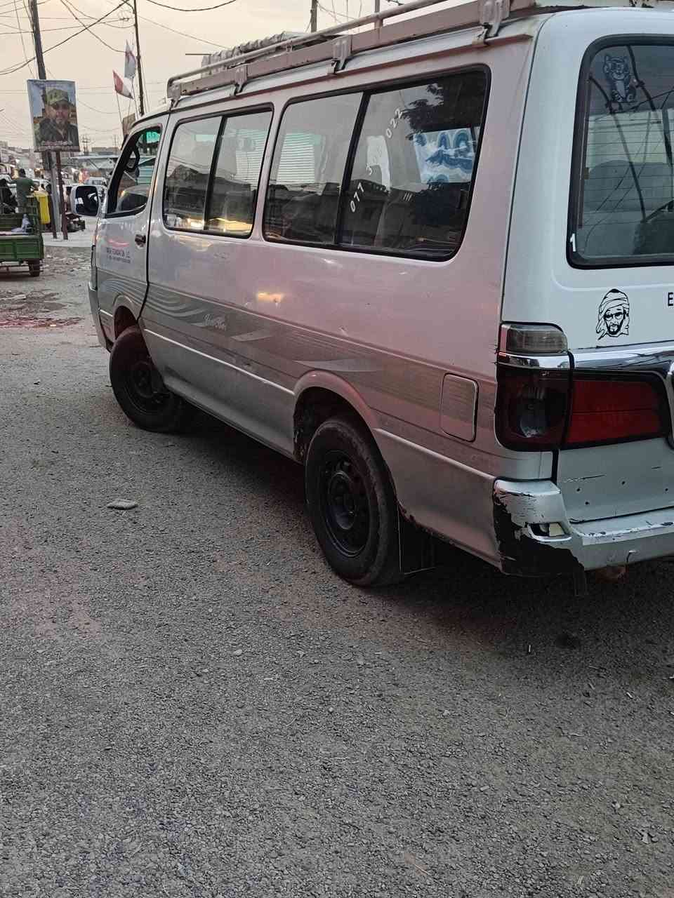 سلام عليكم جنبي موديل 8رقم نكليزي
مكينة فرواي  لا صرف ولا بخار مكينة وكير وكسل كفالة 

لا ضرب ولا صبغ  ولا معجون سيارة بلادية سعر 49المكاني ديالى شهربان رقم *********** لومو شراي لا ينتصل ب لا حراج

