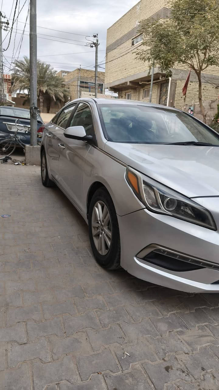 السيارة موديل ٢٠١٥
السيارة وارد امريكي 
بيهاء جاملغ وبنيد 
كامرة دوارة 
شاشة كبيرة 
تحكم سترين 
كشن السايق كهرباء 
حدادية جديد تجم تاير جديد 
السعر ١١٥ وبيهة مجال 
***********
