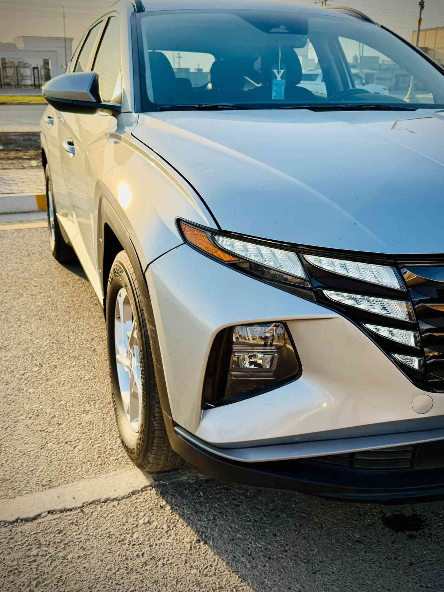 اسلام عليكم
هونداي توسان 2024

مكينة  2.5 لتر 4 تنفس طبيعي 

بصمة +تشغيل عن بعد 

ماشية 50km

تدفة مقاعد 

داخل اسود

رادارت امامي خلفي جانبي

بانزين عادي  

الحادث مرفق بالمنشور 

للاستفسار 
***********

***********
