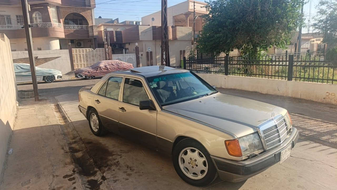 مارسدس دب موديل 1988 مشروع وطني محرك كاز خمسة بستم سوبر تبريد شغال  بدون ضربه بدون خياس صبغ جماليه سقف سلايت دكدين
سياره جاهزه حلوه 
مكاني كركوك 
***********
السعر 55 بي مجال
