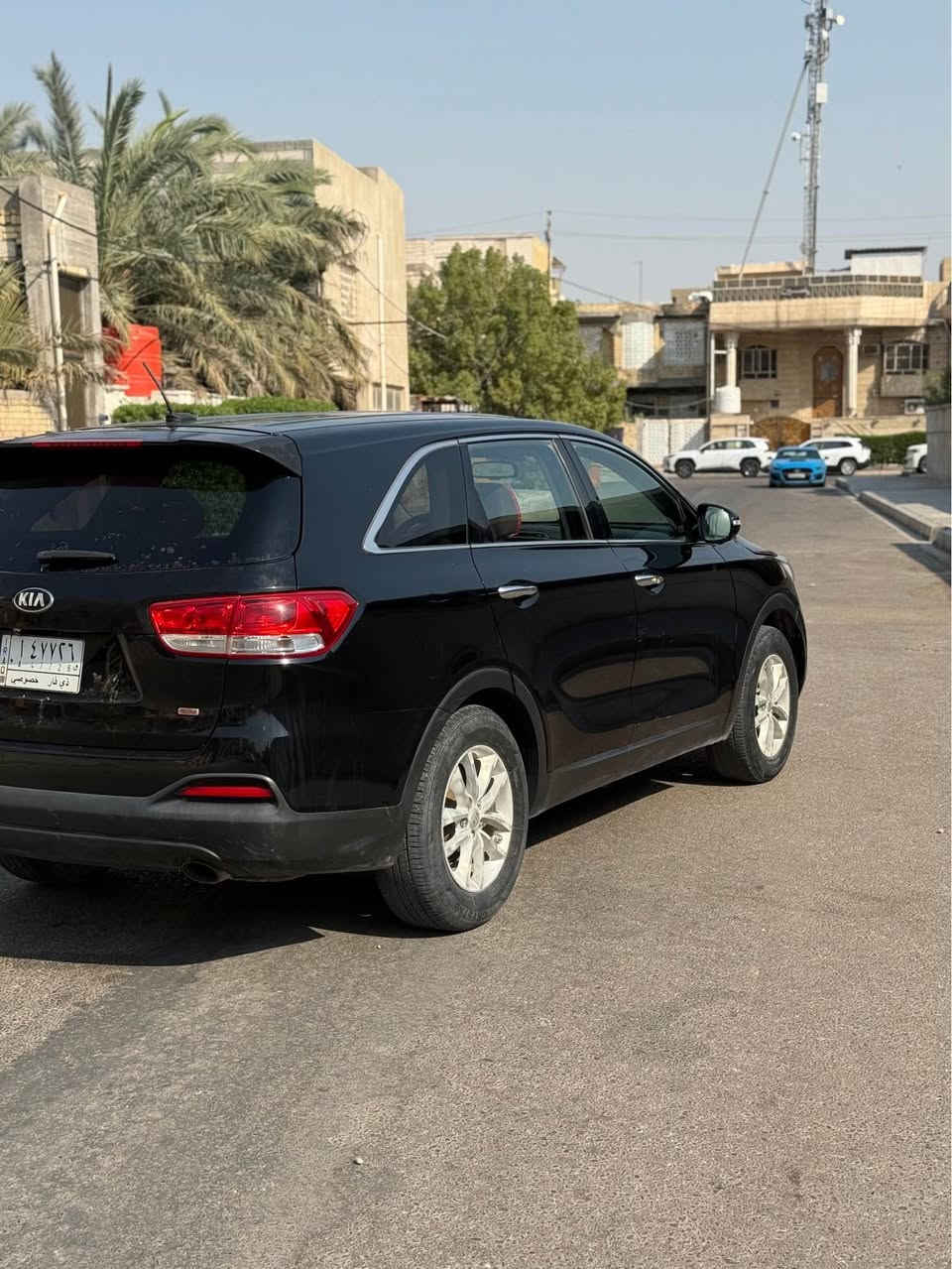 سلام عليكم سورنتو للبيع 2016 سيارة جديدة ما بيهة اي نقص سيارة بيهة صبغ جاملغ امامي ول باقي كفالة وبل عافية عل ياخذهة رقم ذيقار تحويل
سعر140 وبيهة مجال لطيبين 
رقمي *********** Singapore
