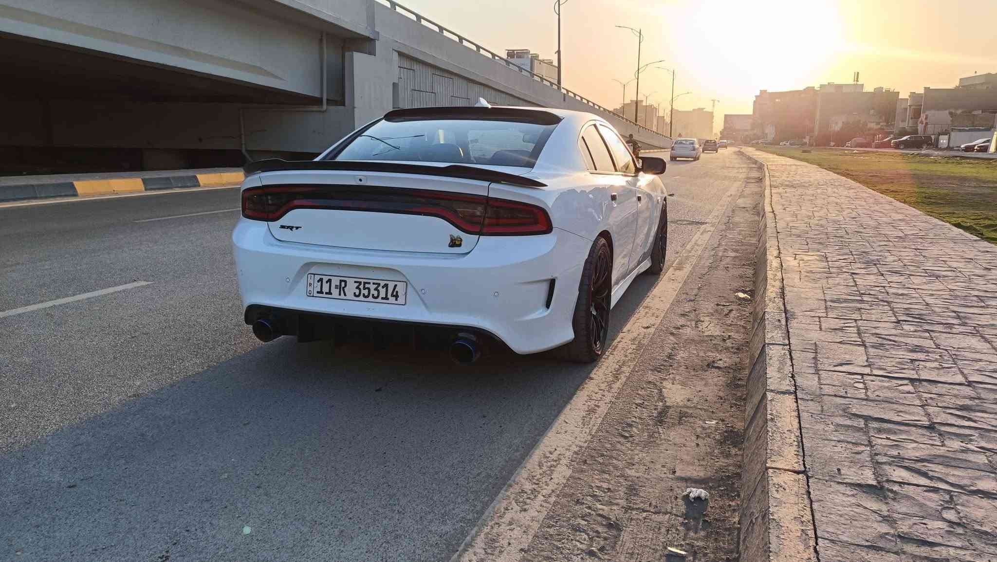 مكلف بالنشر 
للاتصال *********** و
جارجر سكات باك للبيع 
موديل 2022 
مكينه V8 / 6400ccm
ماشيه : 35 الف مايل
السعر 195 ورقه
رقم بغداد بأسمي والتحويل ثاني يوم 
المواصفات 
——————————-
كشنات كنتاره احمر مختم ( سكات باك ) 
فجوج بريمبو 6 بستم 
اكسل قفل 3.9 
كير 8 نمر 
دبات موبار سود
شاشه كار بلي 
كشنات تدفئه تبريد 
4 مودات قياده 
ذاكرة خزن ميموري 
حساسات خلفيه + جانبيه 
كامره خلفيه 
وباقي مواصفات السكات باك معروفه 
الأضافات 
———————————
لدات اوركال متغير 
وسقف روز رايز
حادثها 
——————————-
جاملغ وبنيد فقط 
* علماً السياره مناقصها اي شي جاهزه مجهزه 
* لا بيها تكحيل ولا بارد وكشرها كلش حلو 
السعر  ورقه وبالعافيه على الي ياخذها
مكاني بغداد / المنصور
