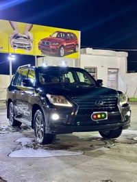 لكزس LX570 • ٢٠١٢ • فول مواصفات