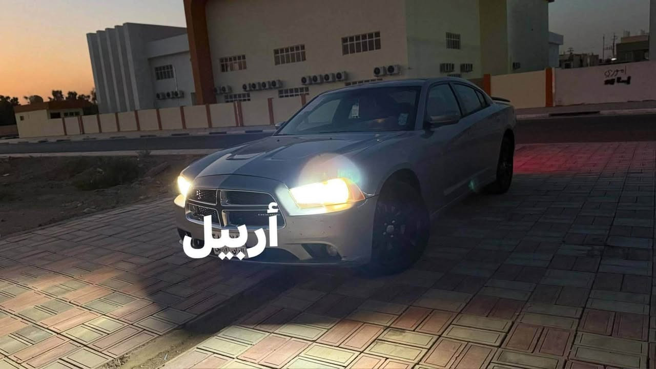 جارجر ١٤ 
محرك ٣٦٠٠ 
مكان بغداد
سعر 55 بي مجال لطيبين
مروس هم شعندك تعال   
رقم لتواصل 
***********
