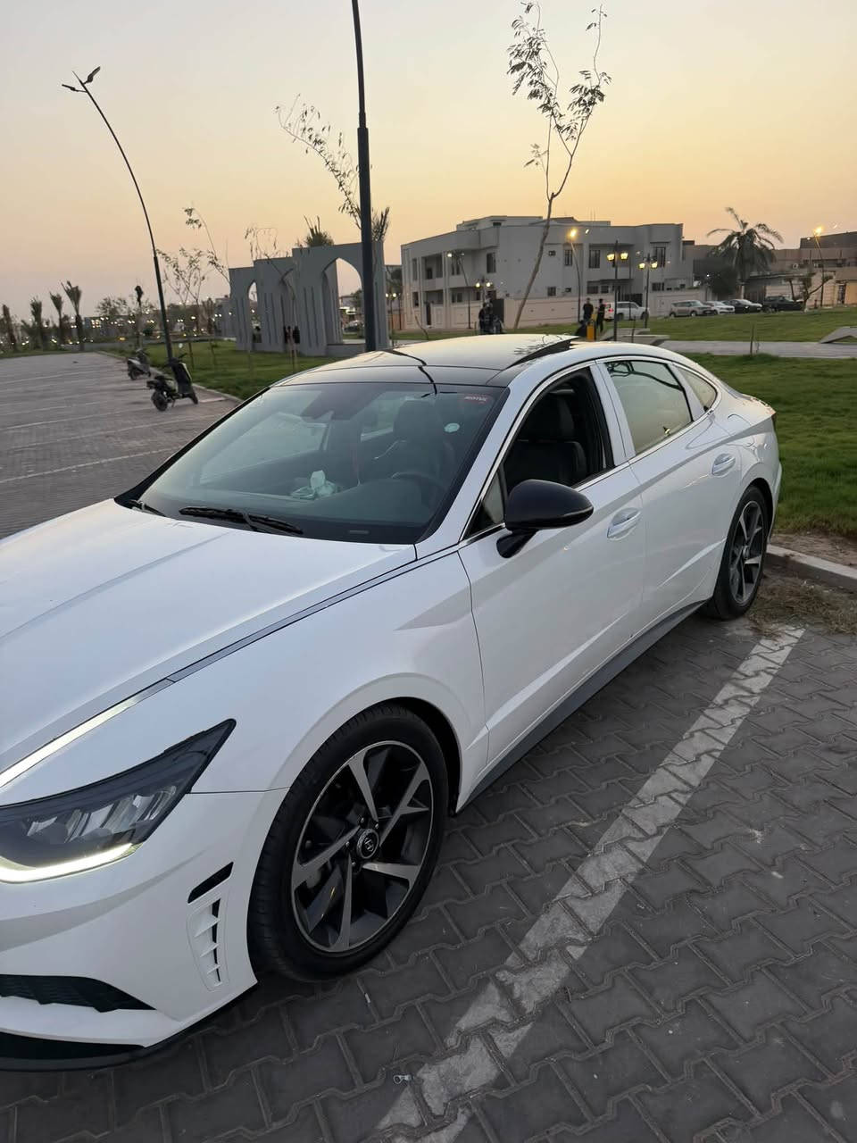 هونداي سوناتا (فول 1/1)
موديل: 2023
لون : ابيض رقمه بصره معوقين
وارد :وارد امريكي بيه بنيد امبدل بيهه رصعات بل جملق خلفي قليل مايبين
محرك : 1.6 تيربو)*
عداد المشي 70الف بالكارتون بعدها
مواصفات
صمة
بصمة ابواب
تشغيل عن بعد
شاشه حجم كبير تدعم كار بلي
كامرة خلفية
حساس خلفية
لد امامي خلفي
اشاير مري
نقط عمياء
كشنات كهرباء + كشن حار كشن
بارد +ستيرن حار
جنطة بصمة + دكمه + حساس عند
الاقتراب
تنبيه خروج عن مسار
رادار امامي خلفي وجانبي
فول حساسات اوتو ستوب
تحكم وضعيات قيادة
اوتو هولد
ول تحكم ستيرن مع قيادة ذاتيه
سايد بريك كهريا.
داخل اسود سقف كنتارة اسود
بانوراما
قطعتين تبريد
شاشه تبريد منفصل
ستم سماعات 12
شحن واير لس 
عنوان البصره 
سفسار على رقم 
سعره 168
***********
